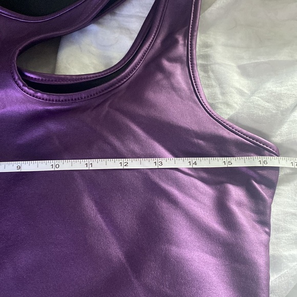 Cut Out Shoulder Leather Crop Tank Top - Picture 4 of 5